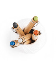 BENJAMIN. Esferográfica em bambu